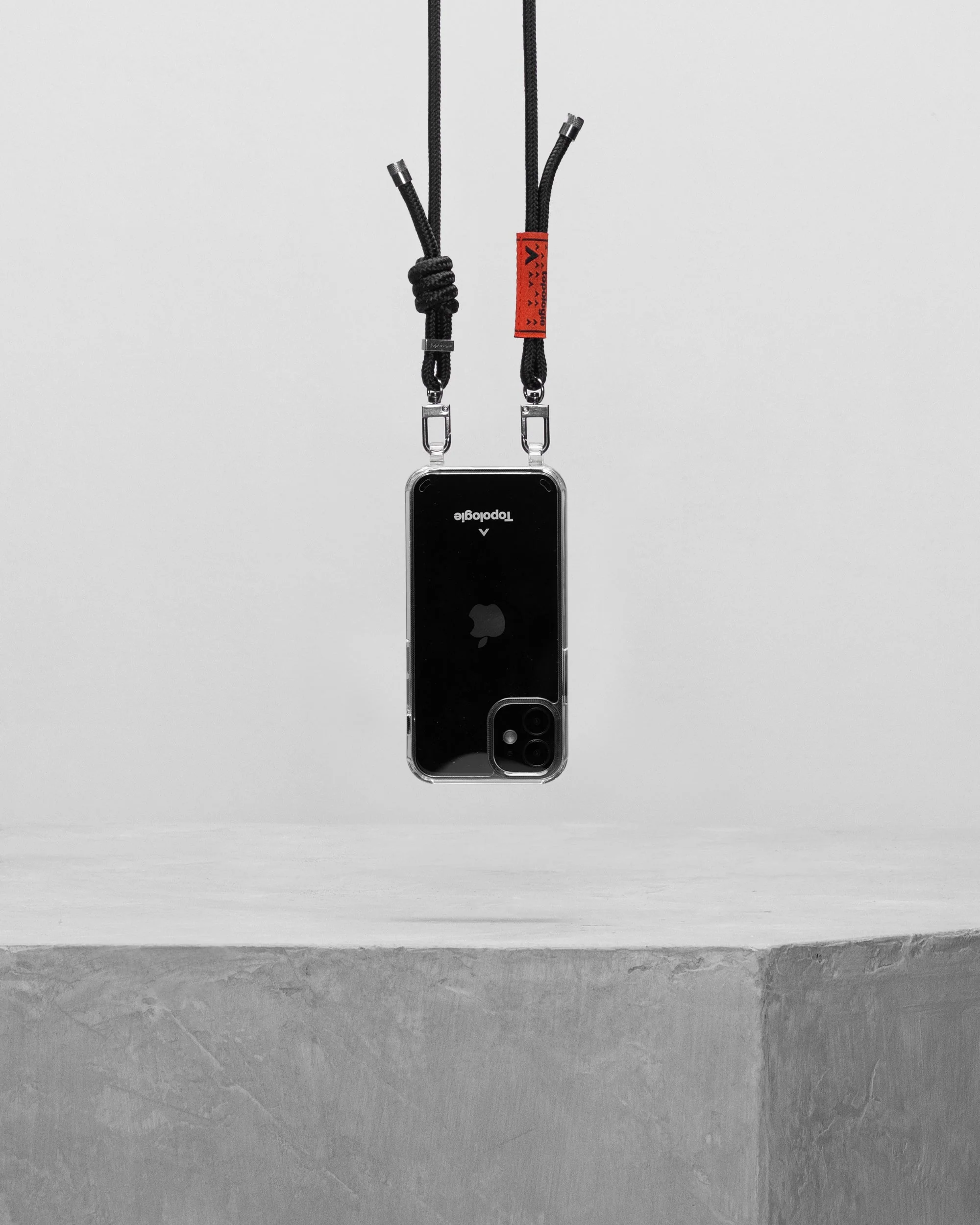 1372-verdon-phone-case-clear-6-0mm-rope-black-solid-29.webp Verdon Phone Case / Clear / 6.0mm Rope / Black Solid