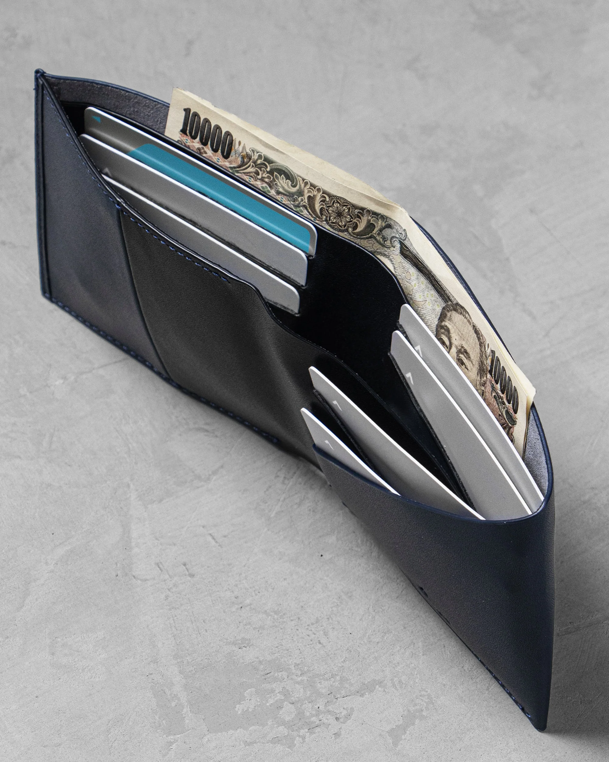 1510-slim-coin-wallet-plus-navy-3.webp Slim Coin Wallet Plus Navy
