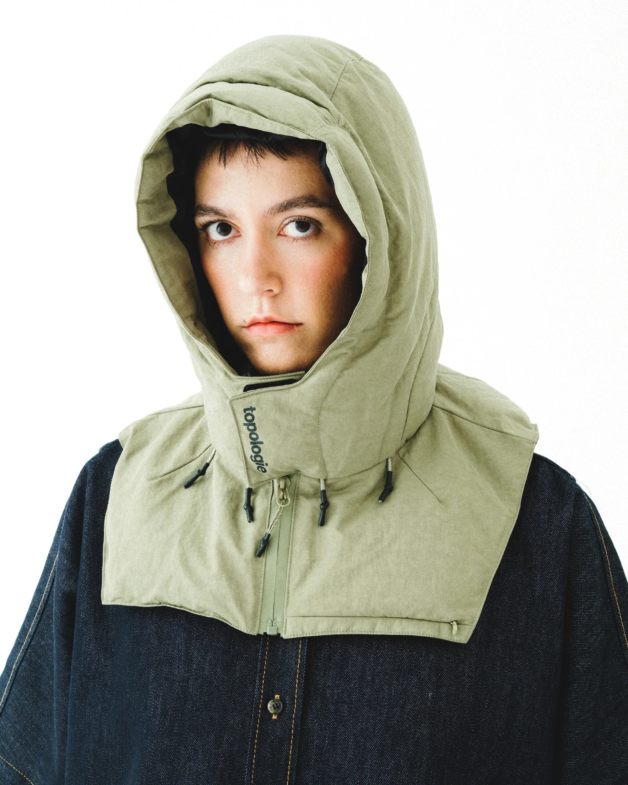 213-insulated-hood-marine-blue-8.webp Insulated Hood / Marine Blue