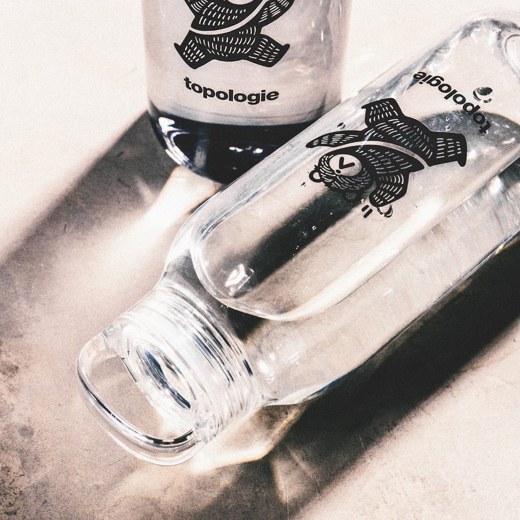 226-topologie-bear-bottle-3.jpg Topologie Bear Bottle