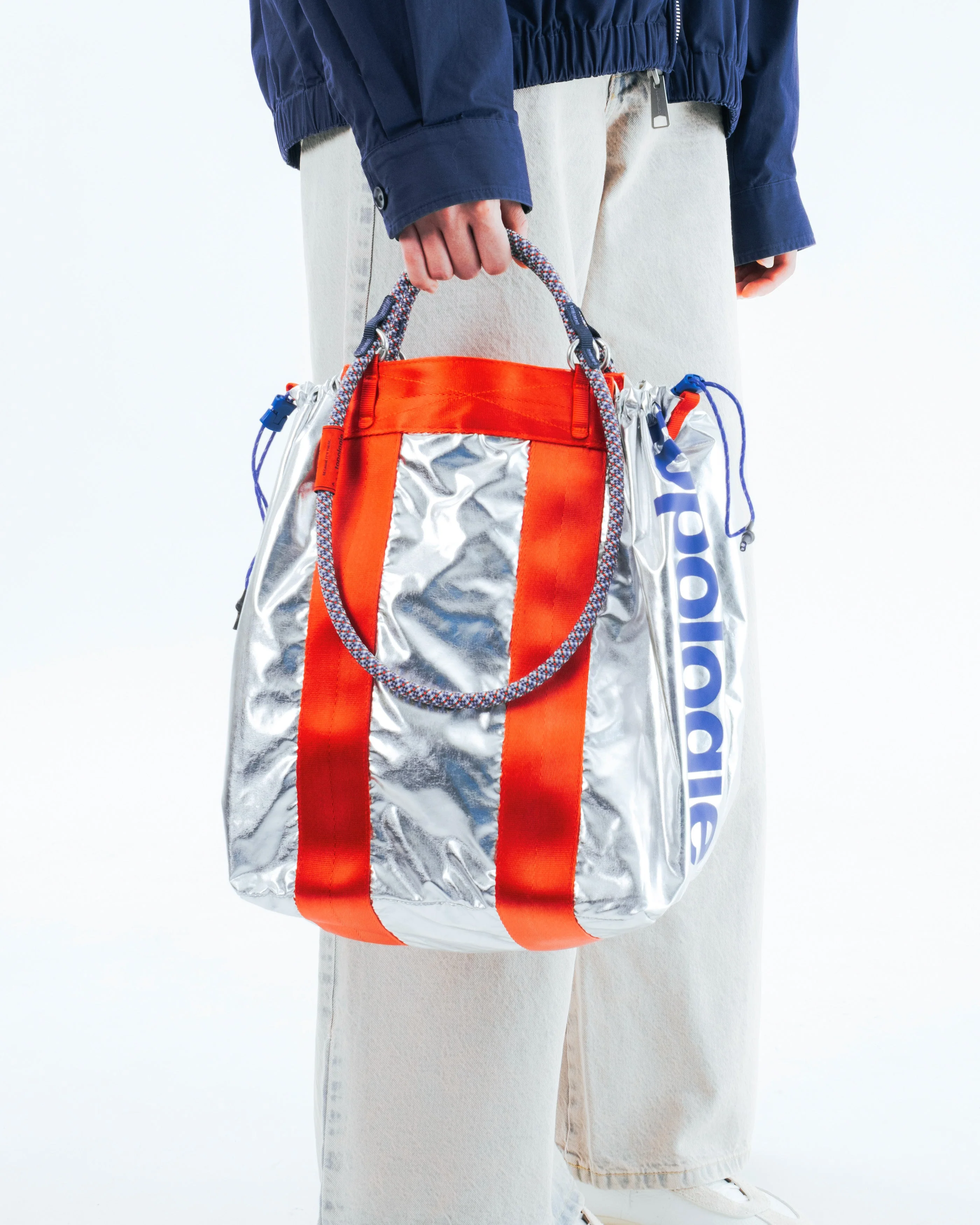 402-summit-tote-medium-11.webp Summit Tote Medium
