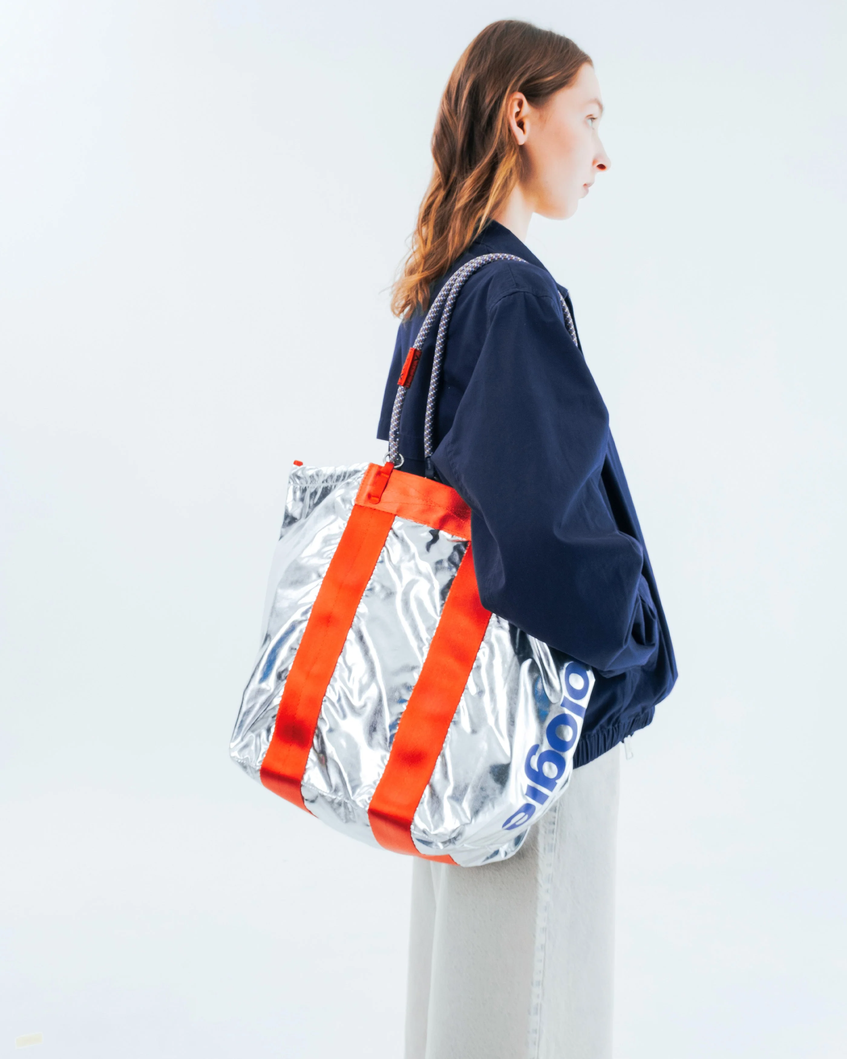 402-summit-tote-medium-12.webp Summit Tote Medium