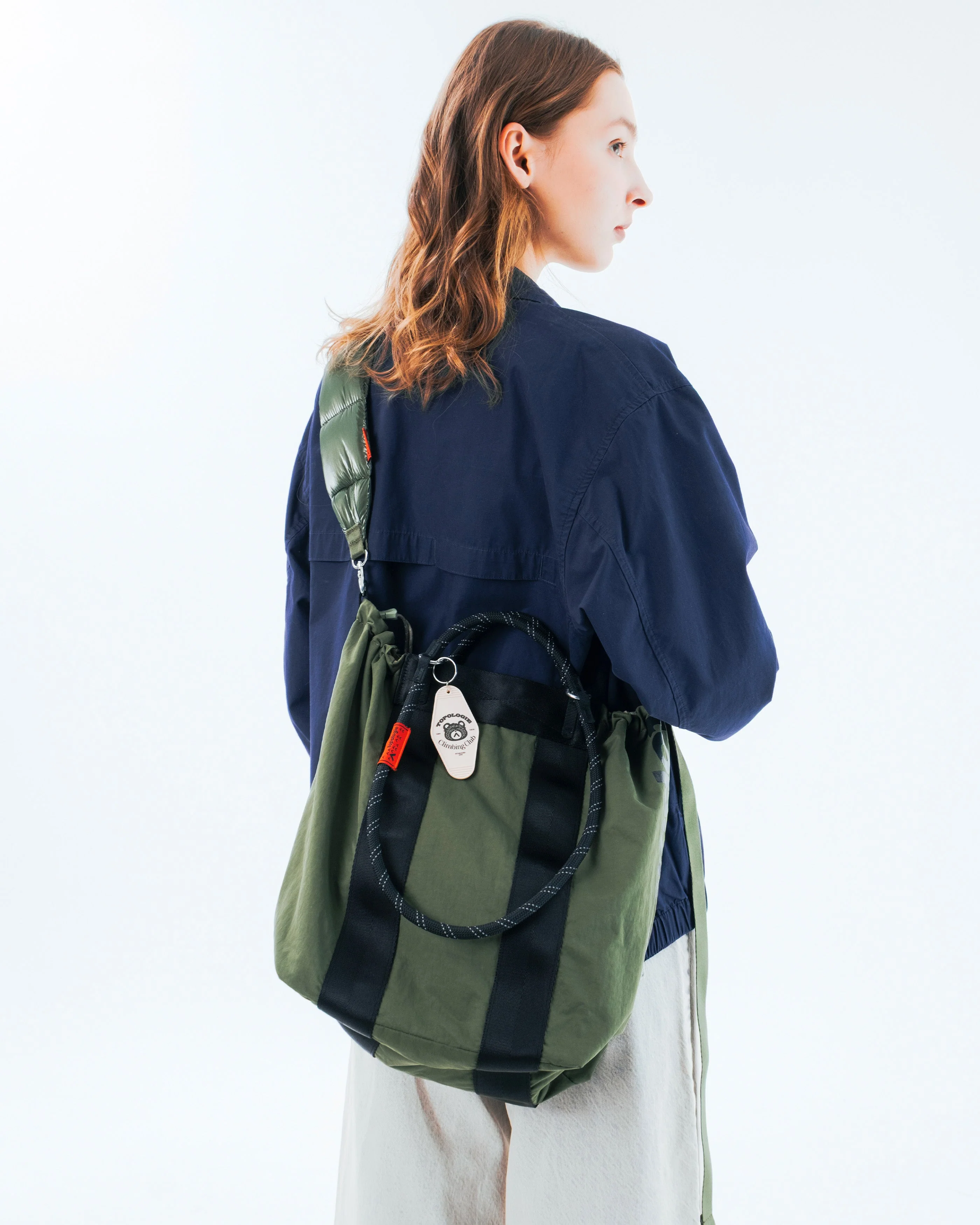 402-summit-tote-medium-6.webp Summit Tote Medium