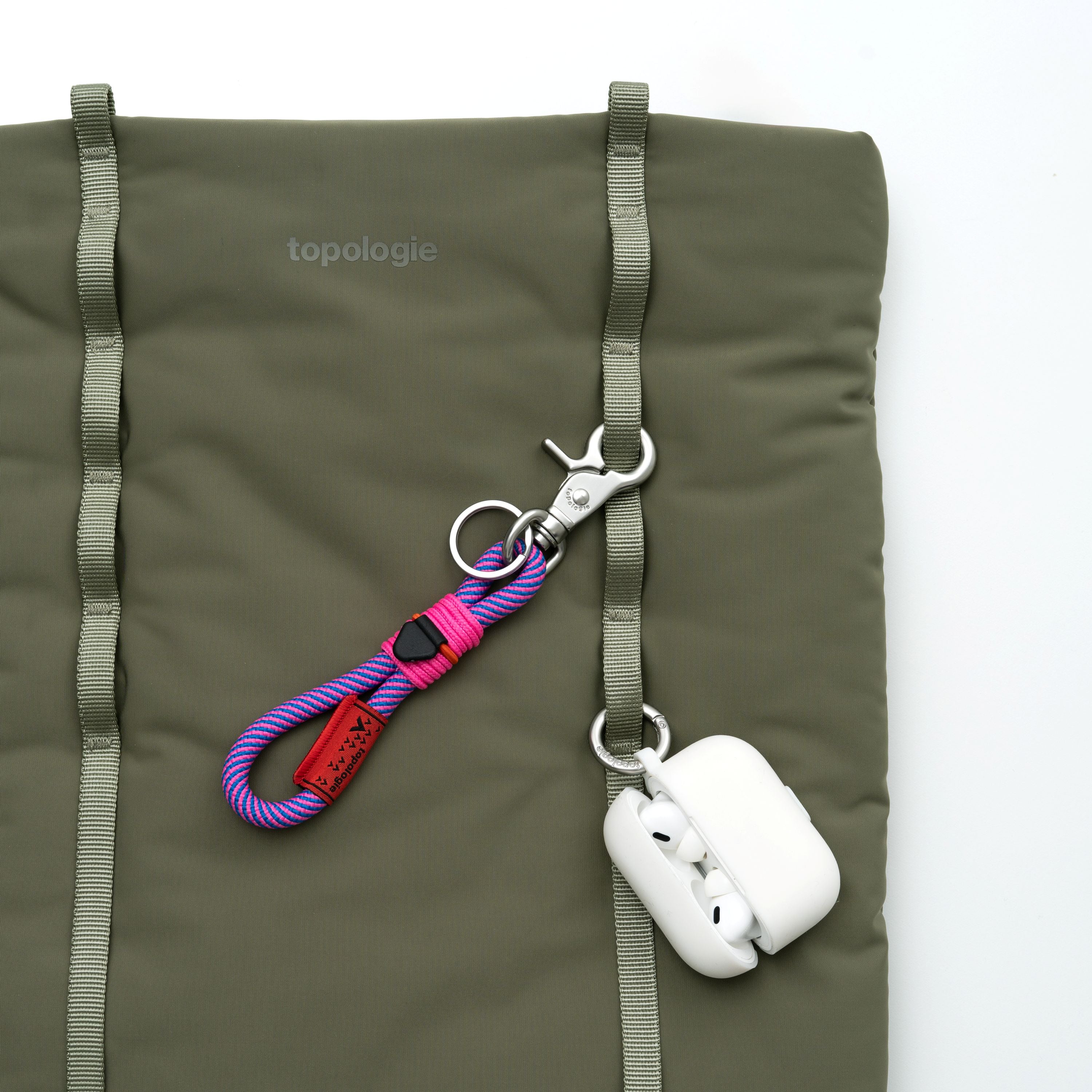 16" Cloud Shopper