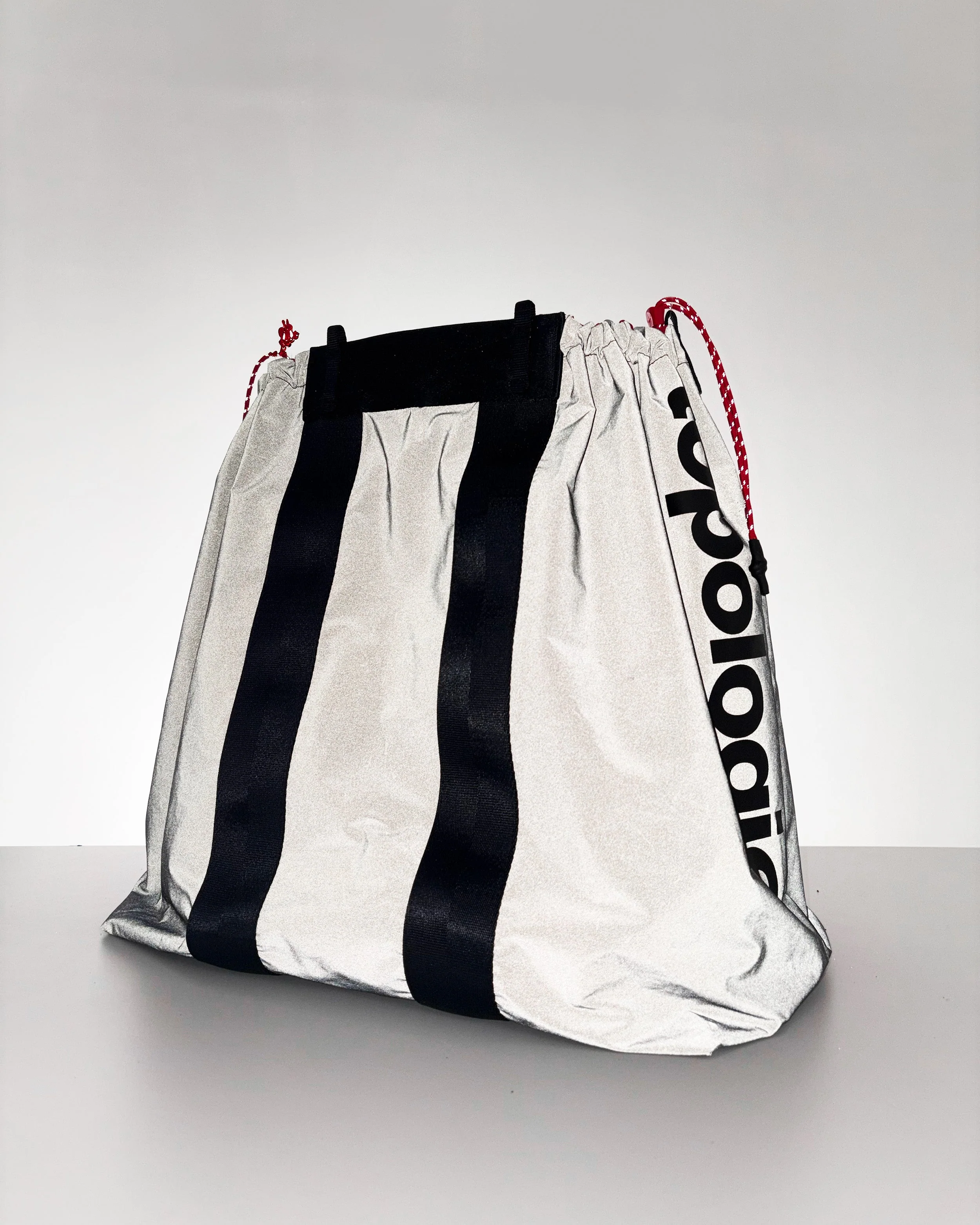 420-summit-tote-large-17.webp Summit Tote Large