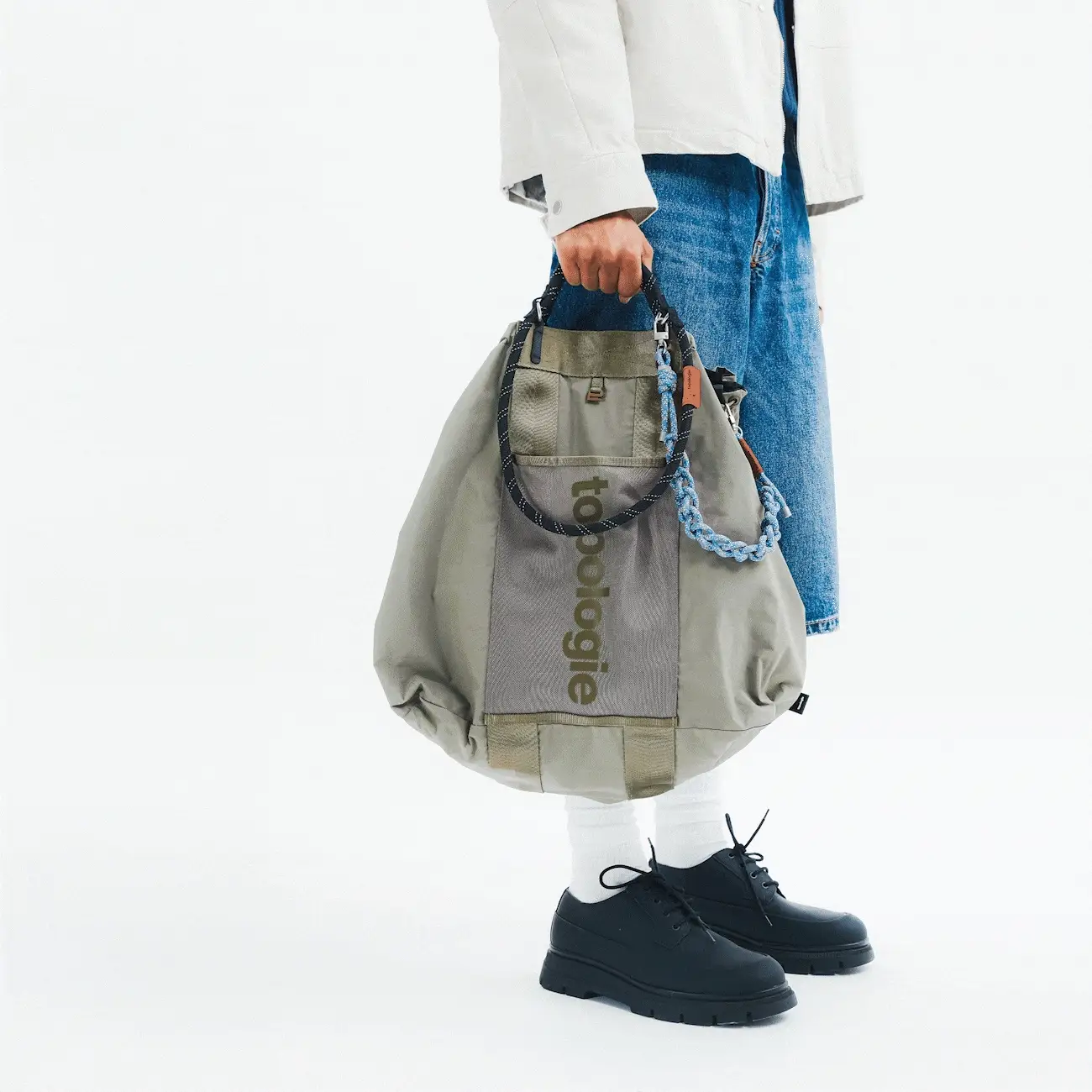 420-summit-tote-large-2.webp Summit Tote Large