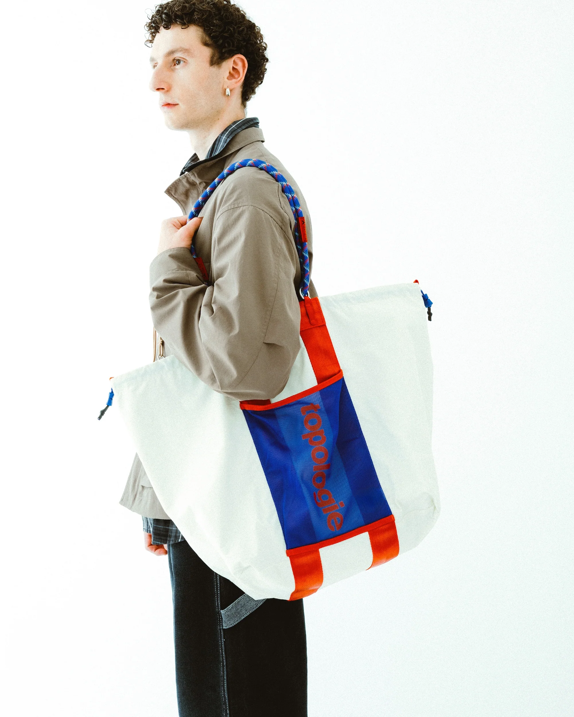 420-summit-tote-large-8.webp Summit Tote Large