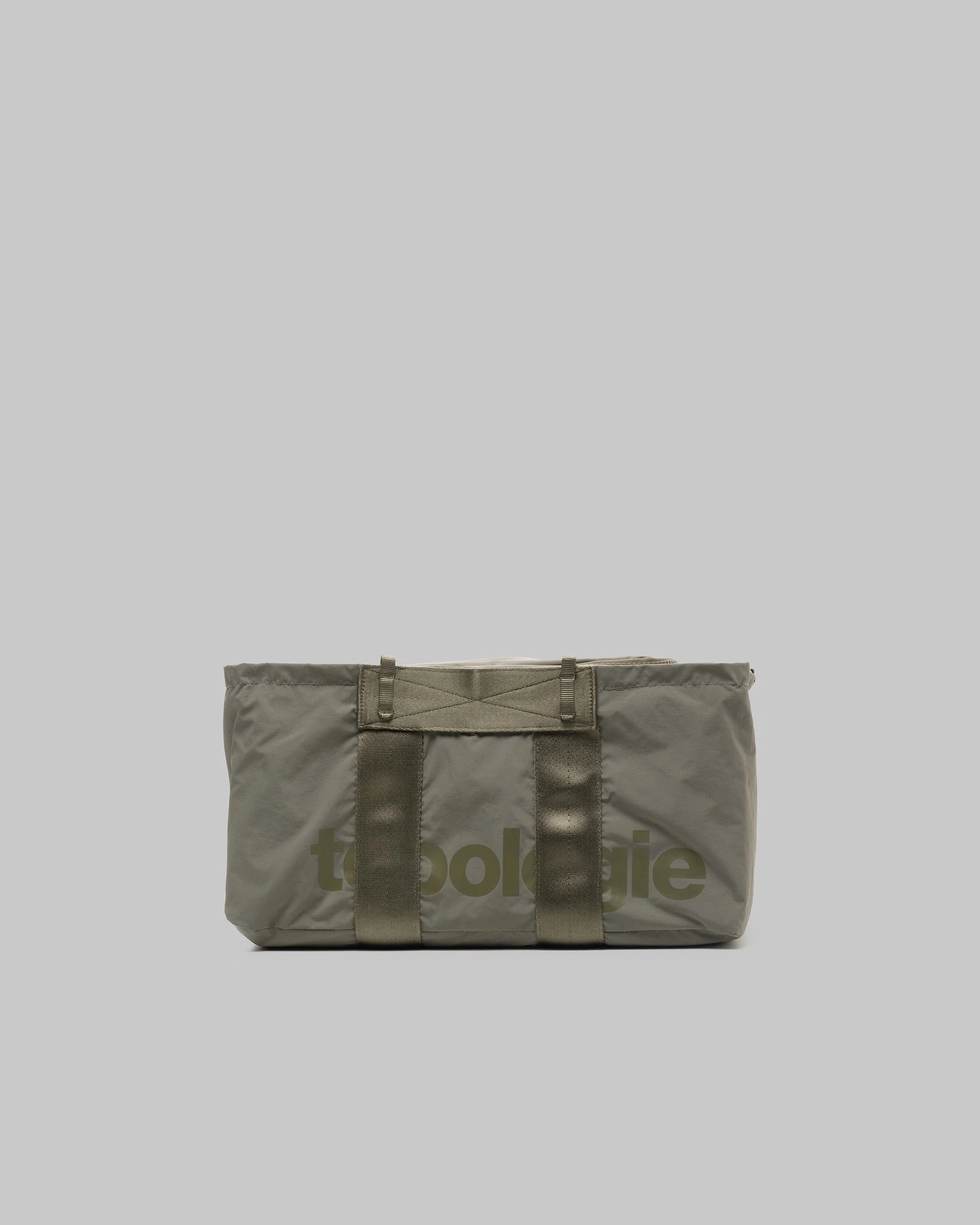 425-summit-duffle-medium-16.webp Summit Duffle Medium