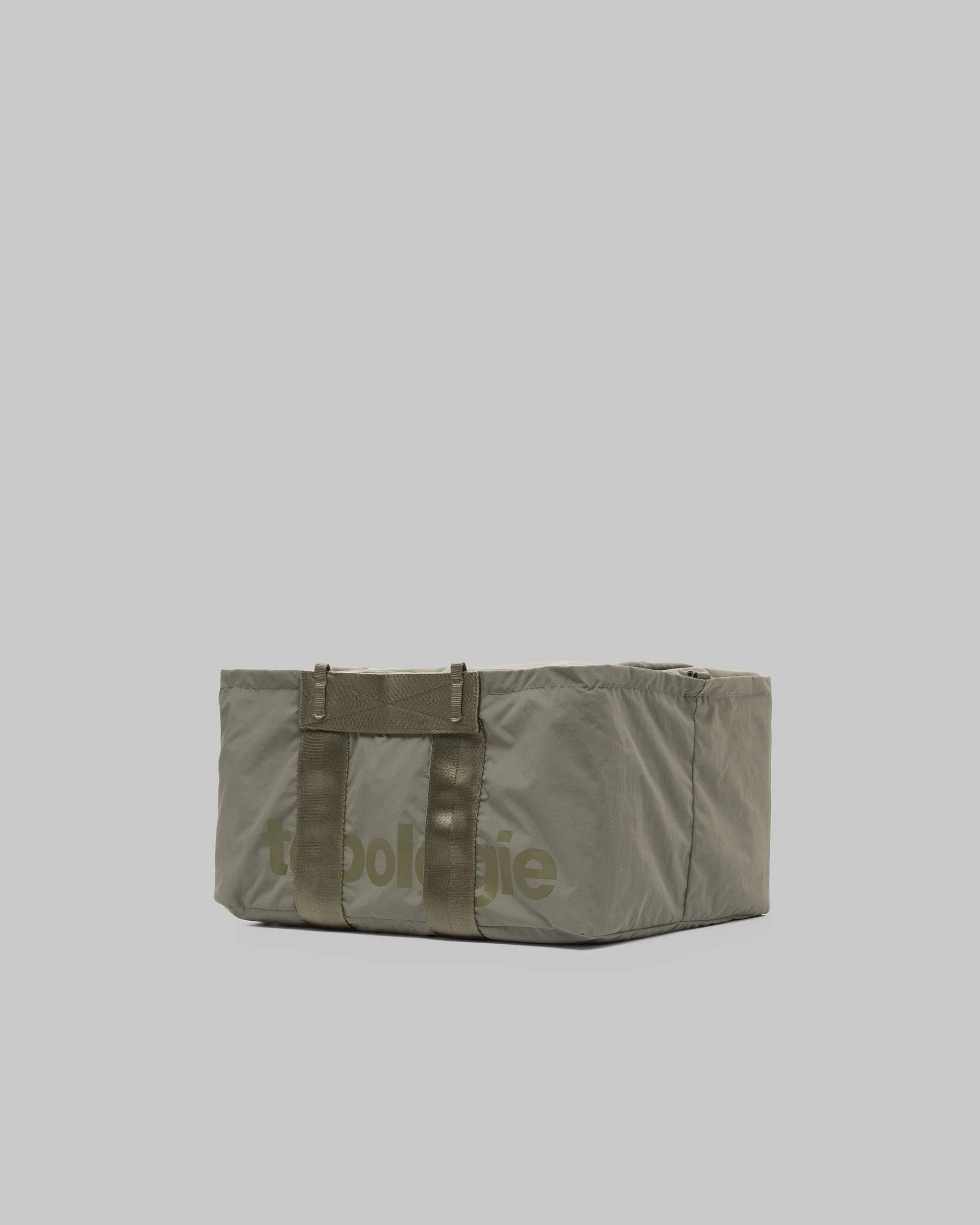 425-summit-duffle-medium-17.webp Summit Duffle Medium