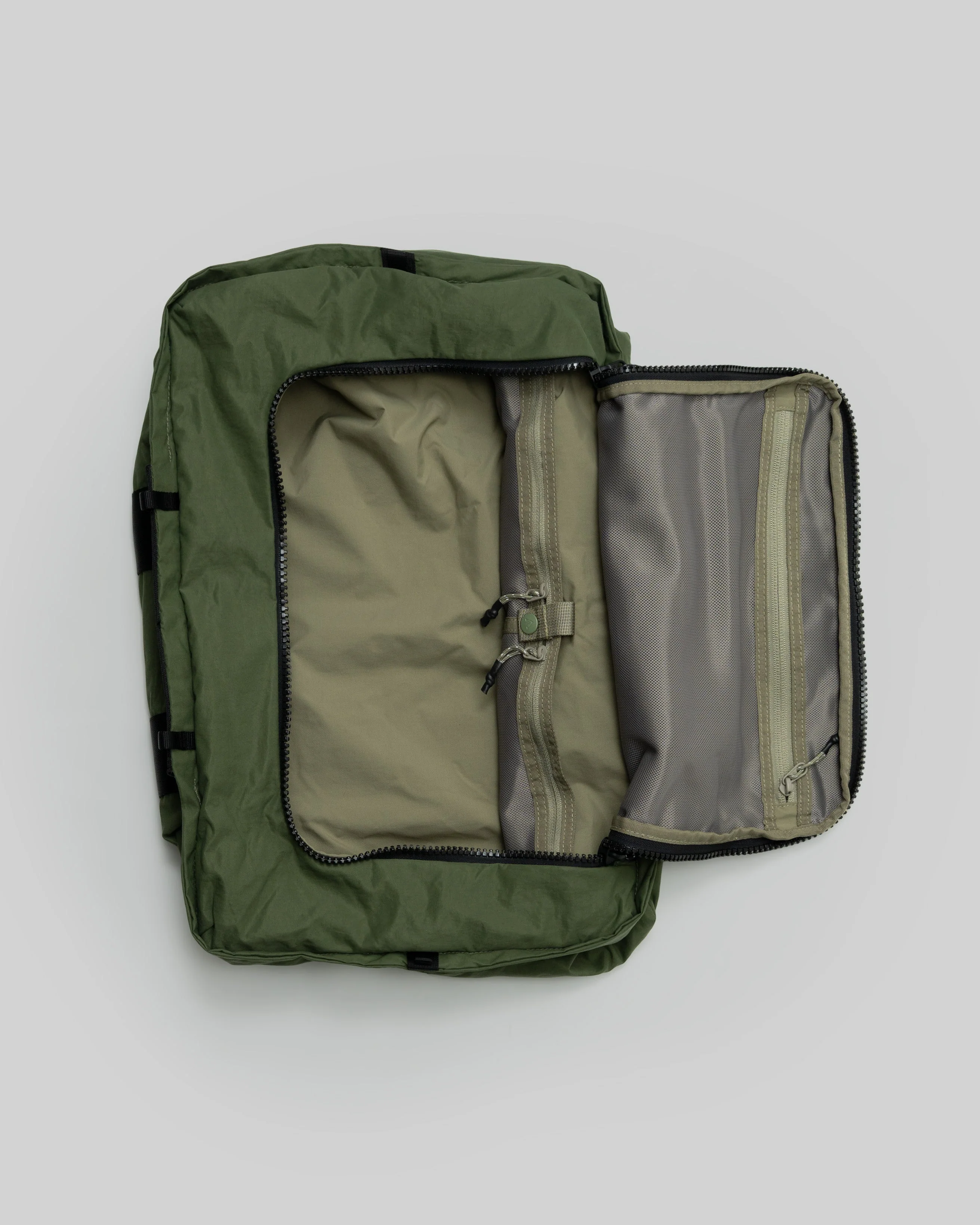 425-summit-duffle-medium-24.webp Summit Duffle Medium