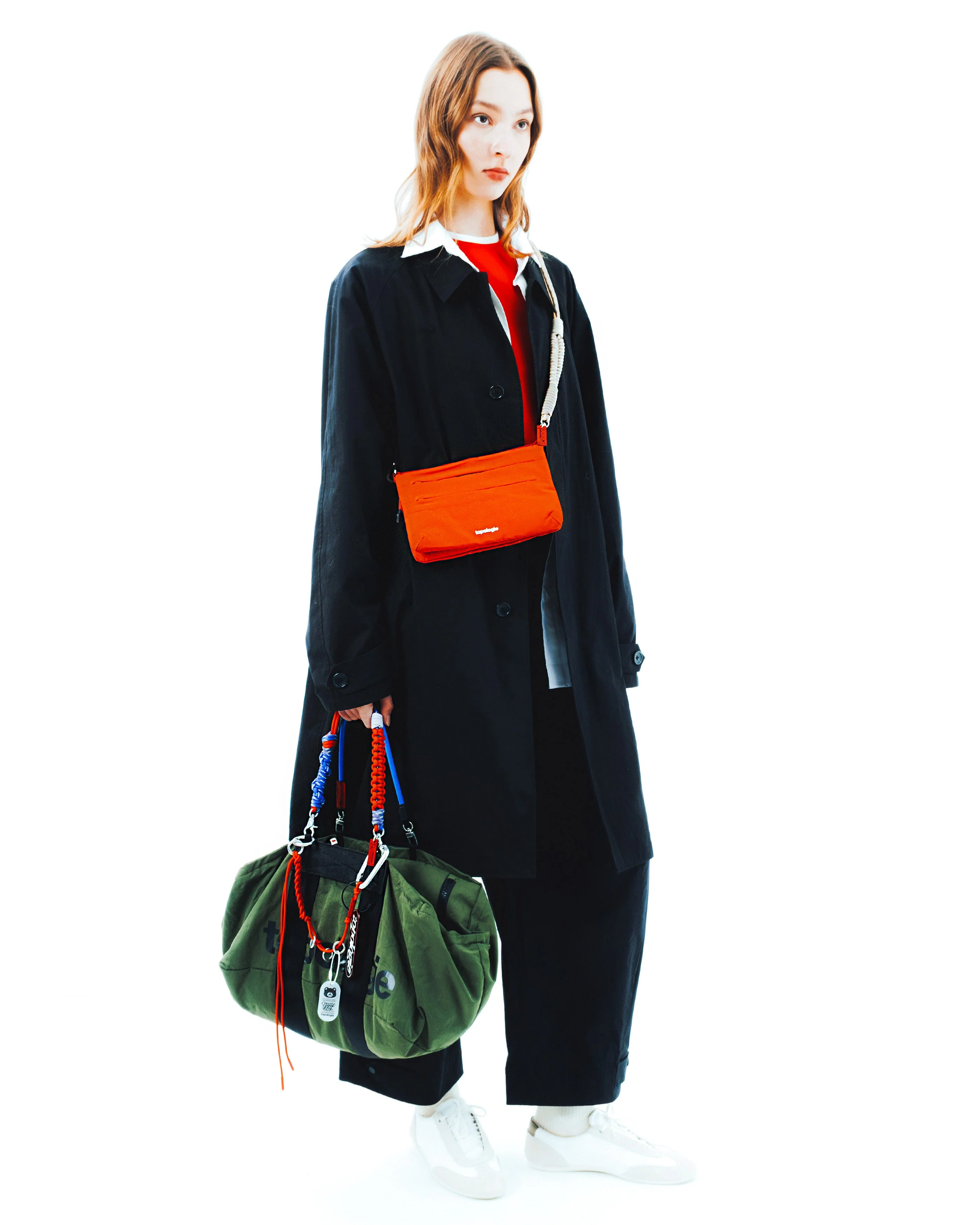 425-summit-duffle-medium-5.webp Summit Duffle Medium