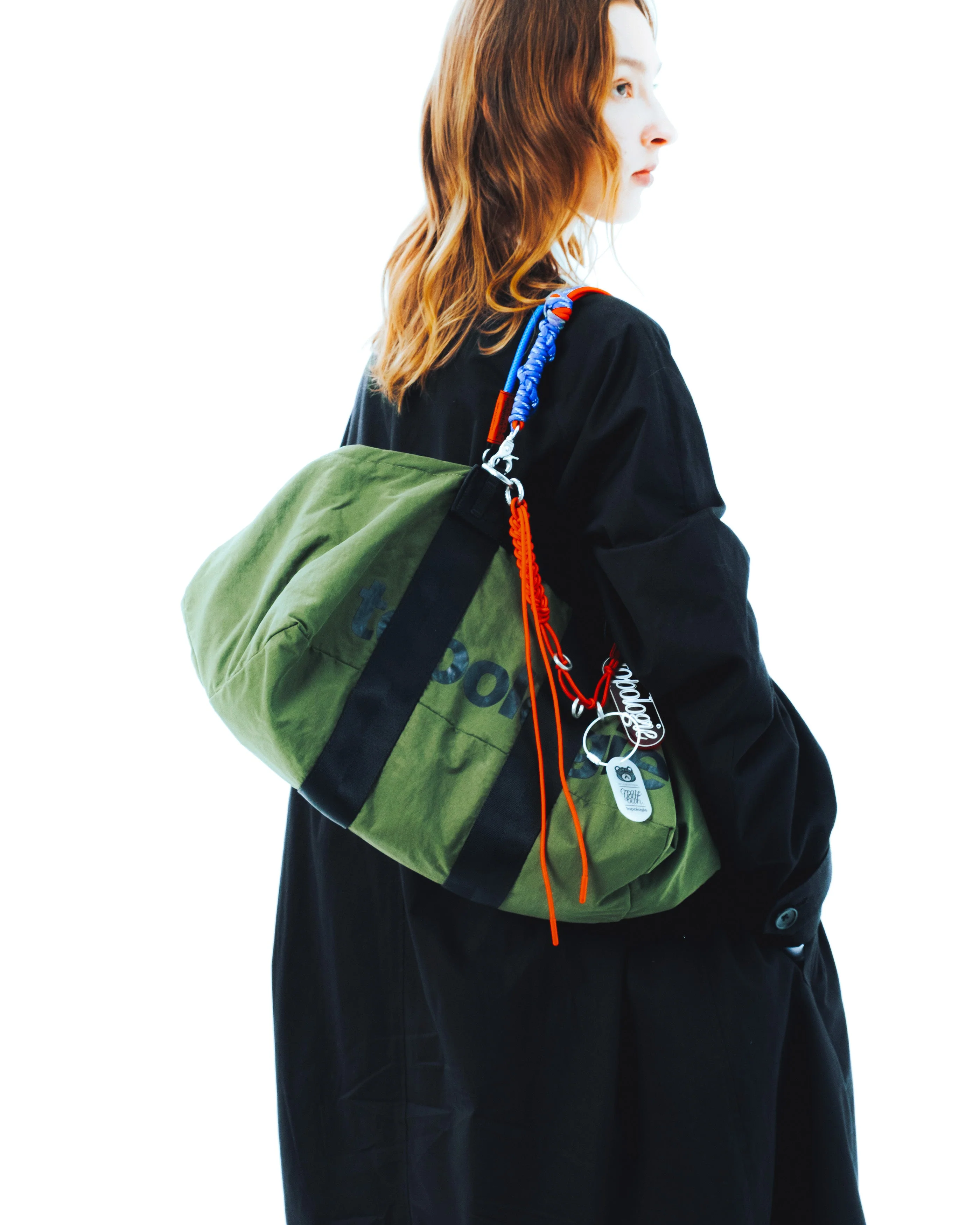 425-summit-duffle-medium-7.webp Summit Duffle Medium