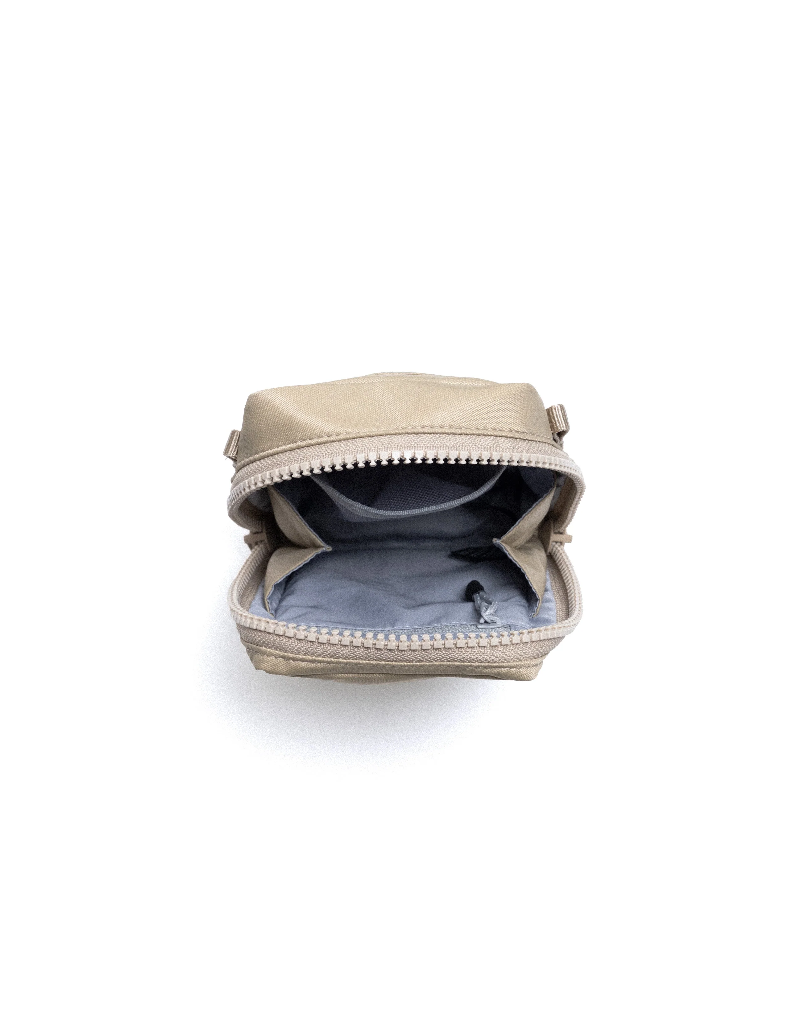 7-utility-phone-sacoche-17.webp Utility Phone Sacoche